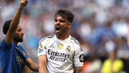 揪出皇马头号罪人！22岁后卫当裁判面无脑拉人 3次送点 西甲第2差