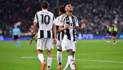 意甲悲喜一夜！那不勒斯6轮首胜，尤文0-4惨败，罗马连续12轮不败