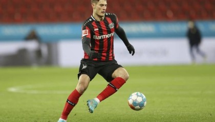 德天空：希克收到多份来自英超和意甲的问询，滕哈赫希望球员留队