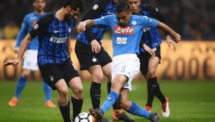 《意甲周六020：那不勒斯VS国际米兰，状态各异的双雄谁能笑傲赛场？》