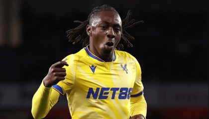 枪手“九局下半”绝杀热刺，埃泽1.67亿镑空降酋长球场