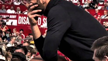 阿莫林解释是否会辞职：欧联杯夺冠有助曼联重返巅峰，失利将压力巨大