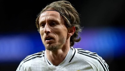 2：3,120分钟憾负宣告皇马4大皆空，对抗巴萨，必须推倒重建